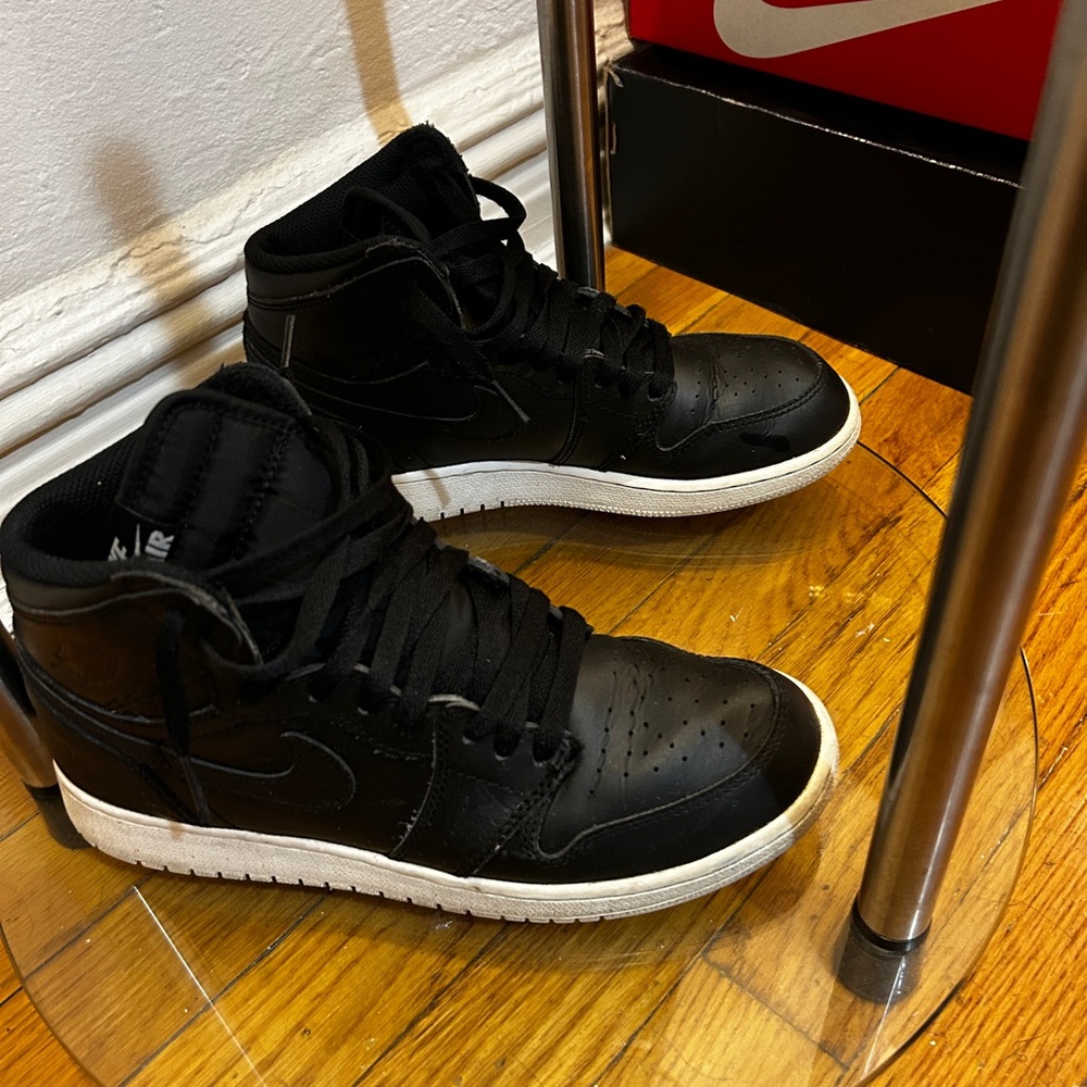 Air Jordan 1 Retro High OG BG “Cyber Monday” (2015)